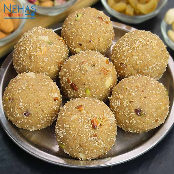 चूरमा लड्डू